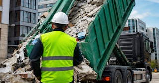 Вывоз строительного мусора в Саранске: услуги лицензированной компании — ПроМусор